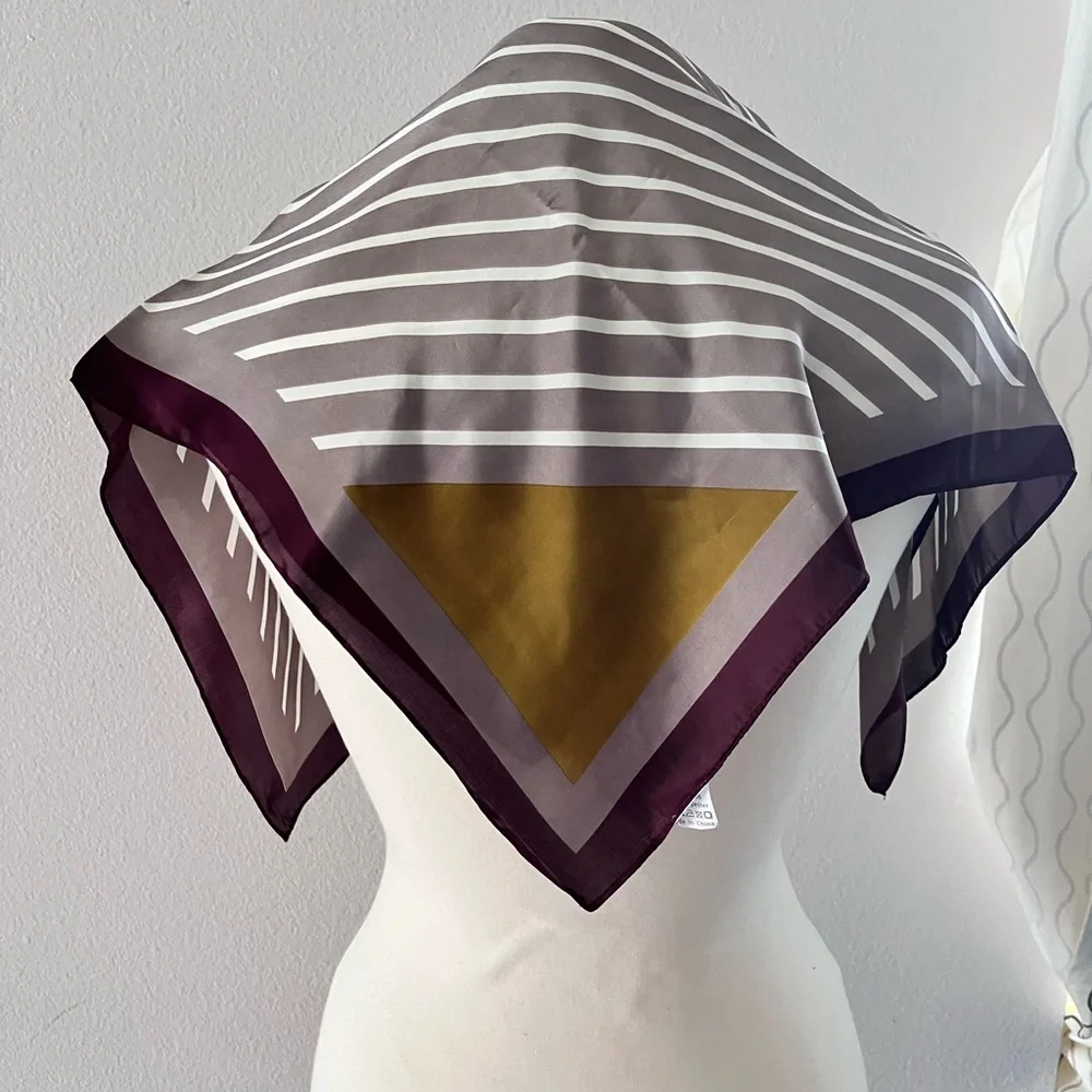 NWT Striped Mauve neck/handbag:hair scarf